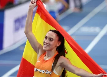 La ciudadrealeña Paula Sevilla logra su segundo oro en el Nacional al ganar en el 4×100 con el Facsa-Playas de Castellón
