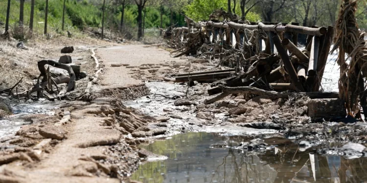 El Ayuntamiento de Toledo licita la reparación de 750 metros cuadrados de la senda dañados por la crecida del Tajo en marzo