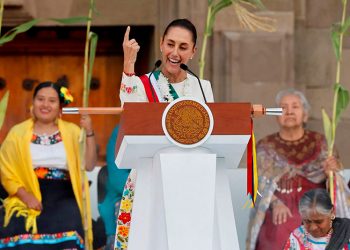 Sheinbaum sorprende con revelación: “la energía solar solo genera electricidad cuando hay sol”