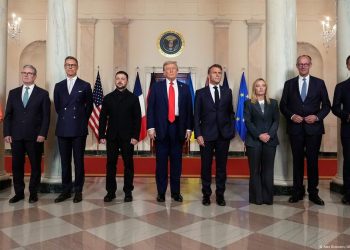 Cumbre de Casa Blanca: Trump plantea garantías de seguridad para Ucrania, Macron propone un formato europeo más amplio