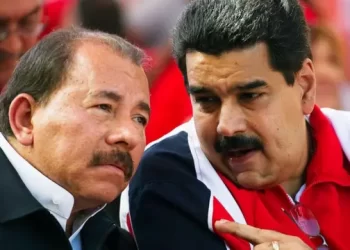 Maduro estaría planeando fugarse con su familia a Nicaragua