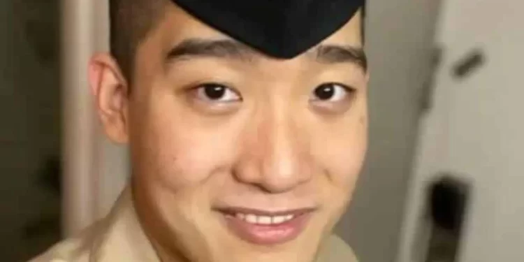 Marino de EE.UU. culpable de espiar para China enfrenta cadena perpetua. “Algunos conducen un taxi, yo filtro secretos”