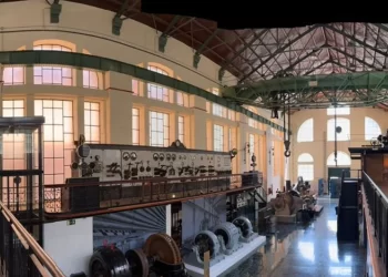 Naturgy reabre el Museo Bolarque: 1.000 piezas que muestran la evolución de la energía en España