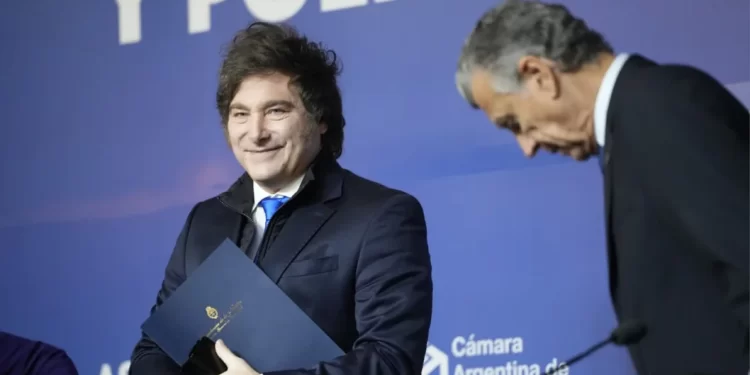 Milei acusó al kirchnerismo de “secuestrar” el Congreso tras el rechazo al veto en la ley de discapacidad