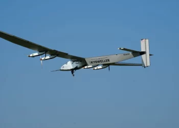 Estados Unidos mantiene volando durante tres días al dron solar Skydweller