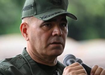 Venezuela activa patrullas navales y drones ante despliegue de EE.UU. en el Caribe