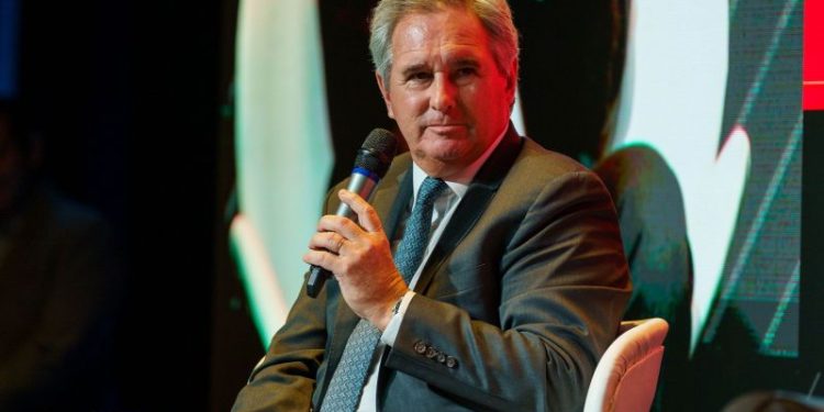 Positivo: Economía logró renovar 114% de vencimientos.