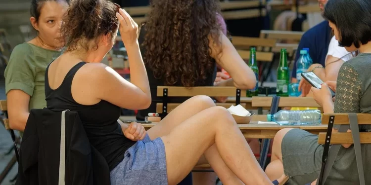 Va a un bar en San Sebastián, le cobran este suplemento y sentencia: «Solo falta ya…»