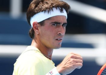 Comesaña en Cincinnati: se descompuso, sufrió una demora por lluvia y ganó después de tres horas