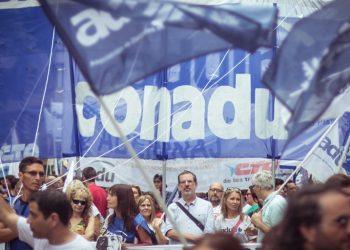 CONADU desmintió el aumento a docentes universitarios anunciado por el Gobierno y ratificó el paro