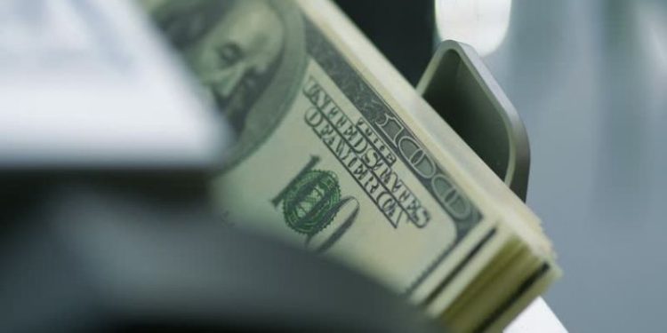 Dólar oficial hoy: a cuánto cotiza en los bancos este jueves 7 de agosto