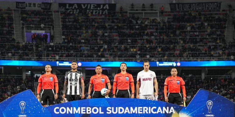 El enojo de Izquierdoz tras la derrota de Lanús: “Fuimos superiores a ellos”