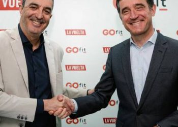 GO fit se suma a la salida histórica de La Vuelta desde Turín y refuerza su entrada en el mercado italiano