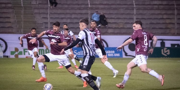 Golpe en Salta: Gimnasia de Mendoza perdió y peligra su liderazgo