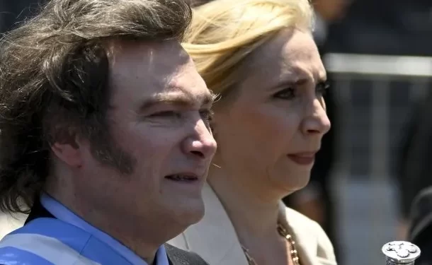 Milei exigió en gabinete identificar al “topo” de las grabaciones, pero Francos lo niega