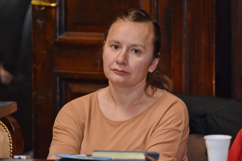 Stella Huczak en Aconcagua Radio: Un llamado a la acción en pro de los derechos infantiles