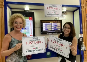 La mendiga que ganó 1,2 millones en la Bonoloto, dejó su barrio en Alicante construyendo su destino. La imitan