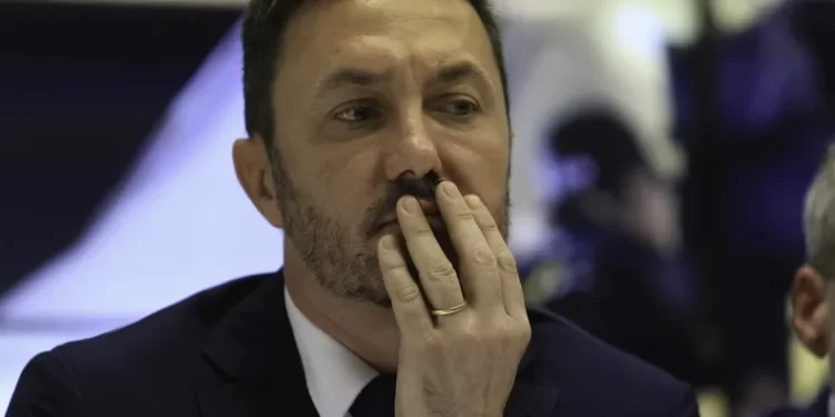 Petri en la mira: crisis del IOSFA y malestar castrense muestran su gestión mientras suena su candidatura en Mendoza