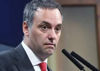 Adorni cruzó a Mondino por declaraciones sobre Milei: “No estaba preparada para la entrevista”