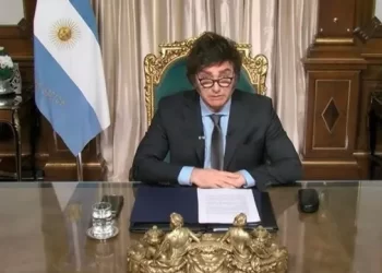 Milei justificó el veto al aumento a jubilados y acusó al Congreso de “engaño demagógico”