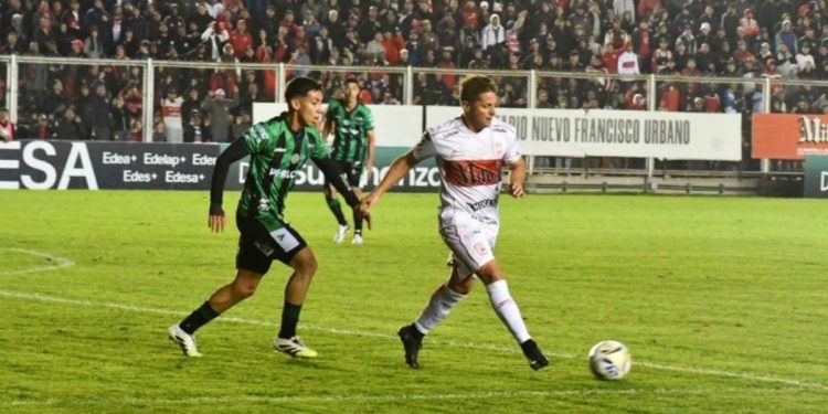 Morón le ganó a Chicago y se quedó con el clásico del Oeste