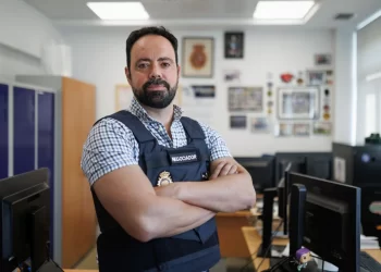 «Los negociadores somos policías expertos en desactivar bombas humanas»