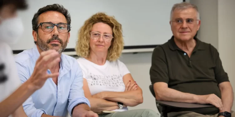 La lucha del ‘paciente imposible’ en la UCI: «No está muerto, pero cerca»