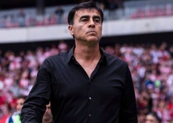 Quinteros con Olé: “Sería bueno dirigir a un grande del fútbol argentino”