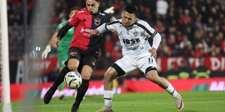 Tremendo final: Newell’s hizo un gol agónico y Central Córdoba se lo empató sobre la hora