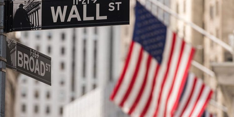 Mal día en Wall Street: cerró en rojo ante aranceles de Trump y alza del desempleo en EE.UU.