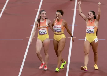 El relevo español femenino, con la ciudadrealeña Paula Sevilla, hace historia y se mete en la final del 4×100 en el Mundial de Tokio