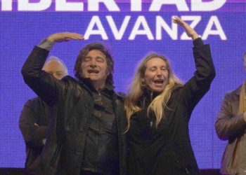 Tensión en Moreno: Milei cierra la campaña bonaerense y denuncia “operetas”