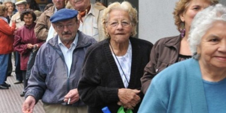 Presupuesto 2026: sin refuerzo a jubilados, suba de impuestos y alza en tarifas de servicios