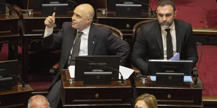 Senado se encamina a rechazar el veto en discapacidad y a debatir límites a los DNU