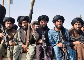 Los talibanes rechazan devolver la base aérea de Bagram