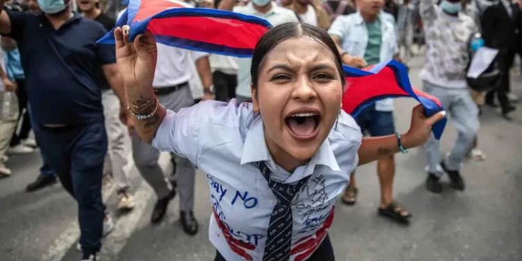 Brutales protestas en Nepal fuerzan la renuncia de K. P. Sharma Oli y abren una transición incierta en Nepal. El papel chino.