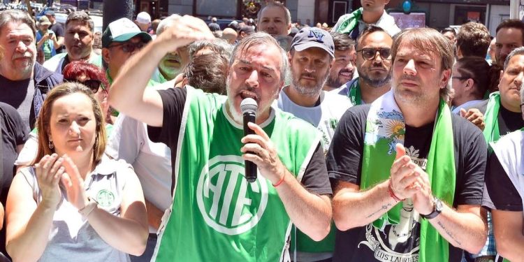ATE reclamó paritarias para estatales: “No alcanza para salarios y jubilaciones”