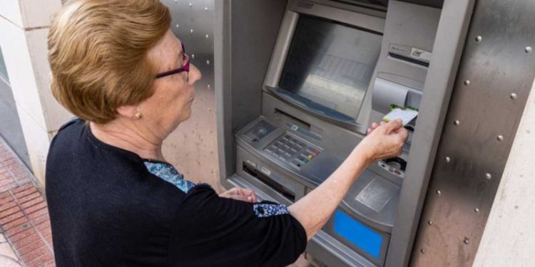 Cambian los cajeros automáticos: a partir de septiembre solo se podrá extraer esta cantidad de efectivo de las terminales