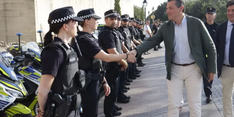 El plan ‘Guardián’ blinda la seguridad del Casco de Córdoba con 23 policías locales las 24 horas durante 365 días del año