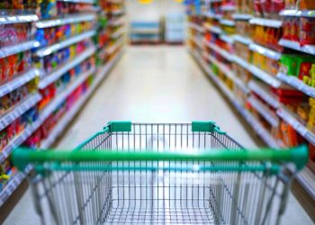 Día del empleado de comercio: cuáles son los supermercados que no abrirán sus puertas