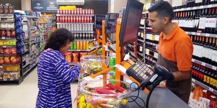 Día del empleado de Comercio: cuándo es y cómo se cobra en septiembre