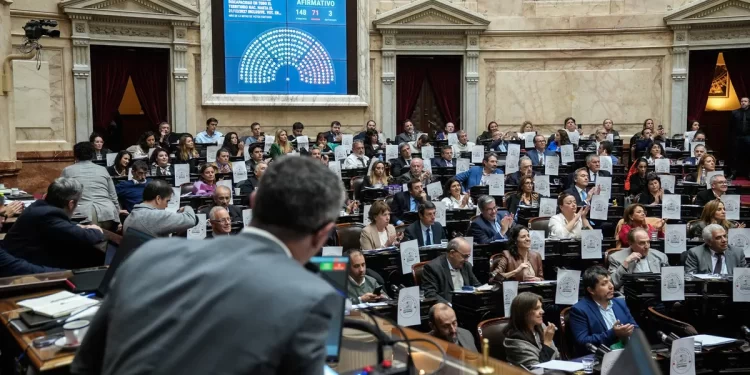 Duro revés para el gobierno: Cámara de Diputados rechaza vetos a emergencia del Garrahan y financiamiento universitario