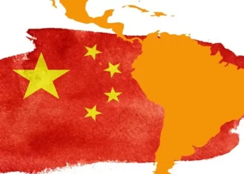 China expande su “poder blando” en América Latina entre financiamiento opaco y riesgos de corrupción