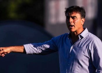 Independiente: el viaje de Quinteros y las horas clave