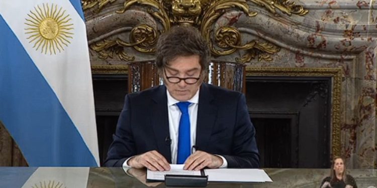 Presupuesto 2026: Milei anunció subas en jubilaciones,salud y más. Equilibrio y metas de desinflación