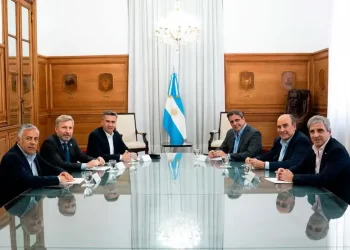 Gobernadores aliados celebran la cadena nacional de Milei y llaman a “dar vuelta la página” en las urnas