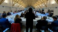 Detalles íntimos de la película de Francella en Olivos, celos y Presupuesto 2026