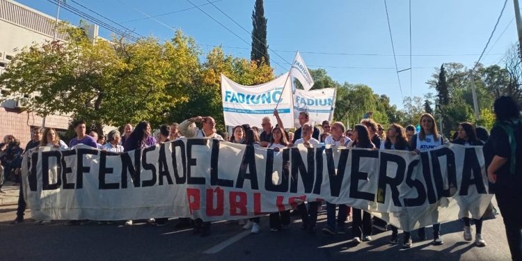 Los 15 puntos clave del Presupuesto anunciado por Milei en cadena nacional