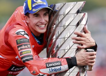 Marc Márquez ganó su noveno título mundial y se subió a un podio histórico