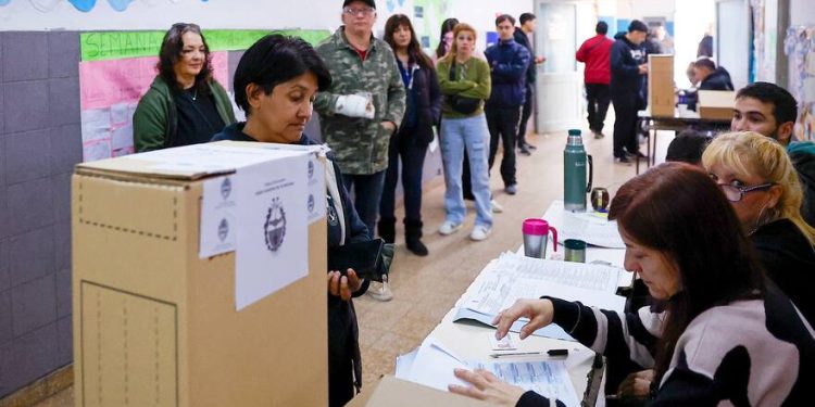Cierre de comicios en Buenos Aires y se espera la hora de la verdad. Datos a partir de las 21 Hs